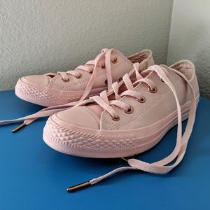 Converse Light Pale Pink Leather Sneakers Chucks